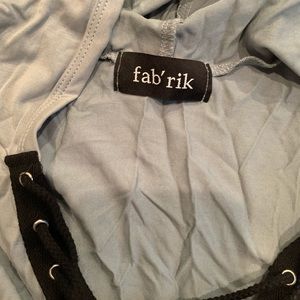 Sleeveless lace up top